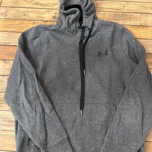 Men’s grey shirt shirt size medium